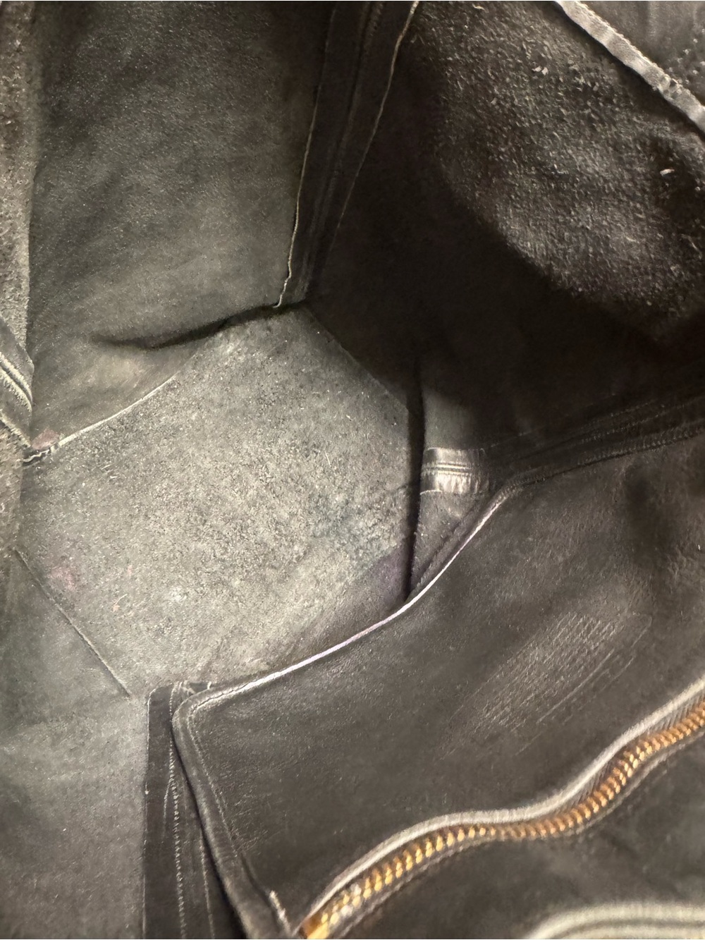 Coach Large Soho Classic Black Leather Tote Bag with Gold Hardware**read** - Picture 5 of 8